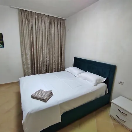 Noor Apartment *